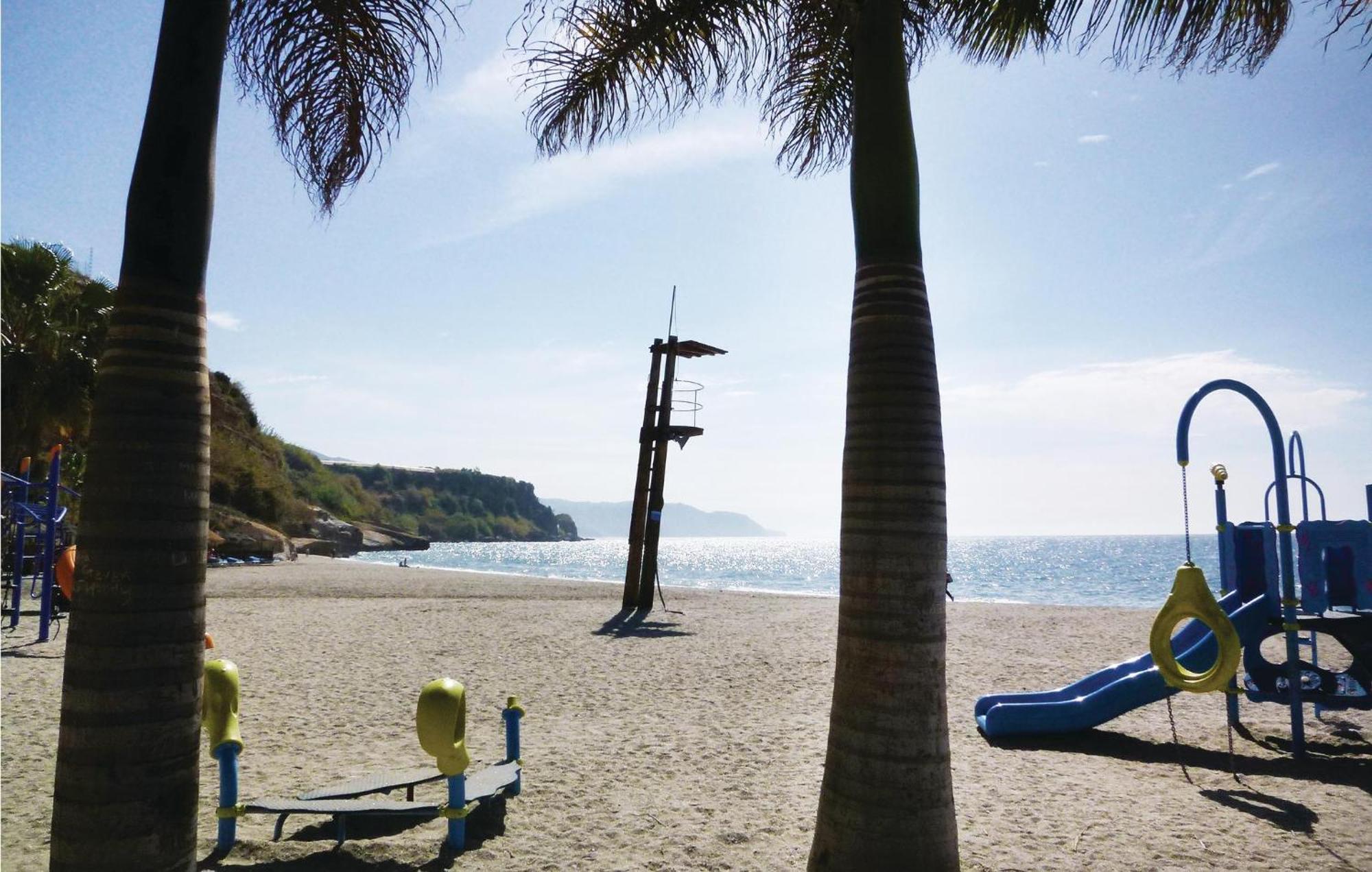 Cozy Home In Nerja With Wifi Luaran gambar